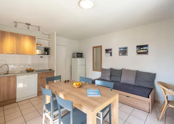 5 Pers- By Interhome