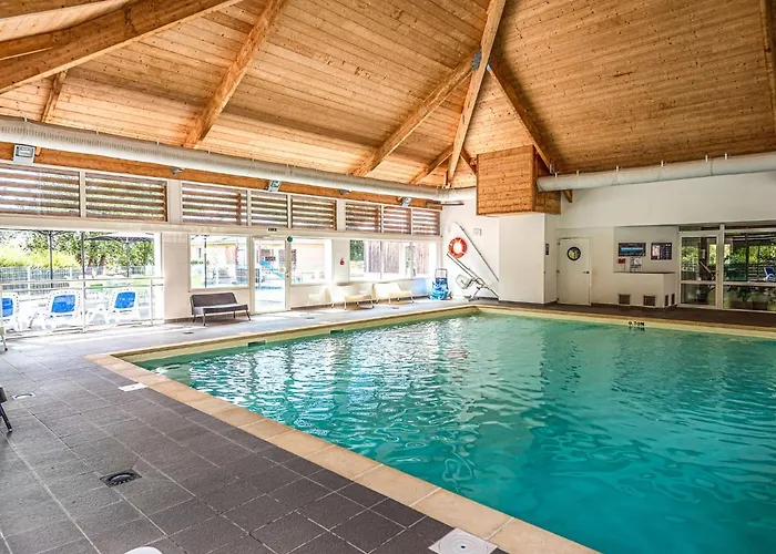 5 Pers- By Interhome *