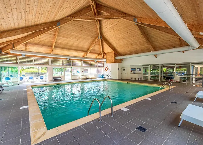 5 Pers- By Interhome *